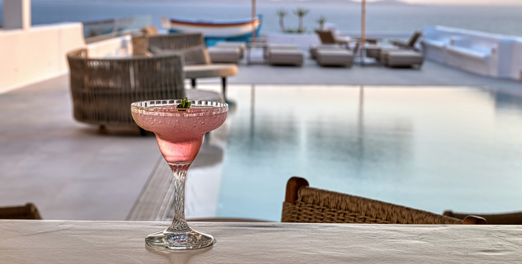 Pool Bar